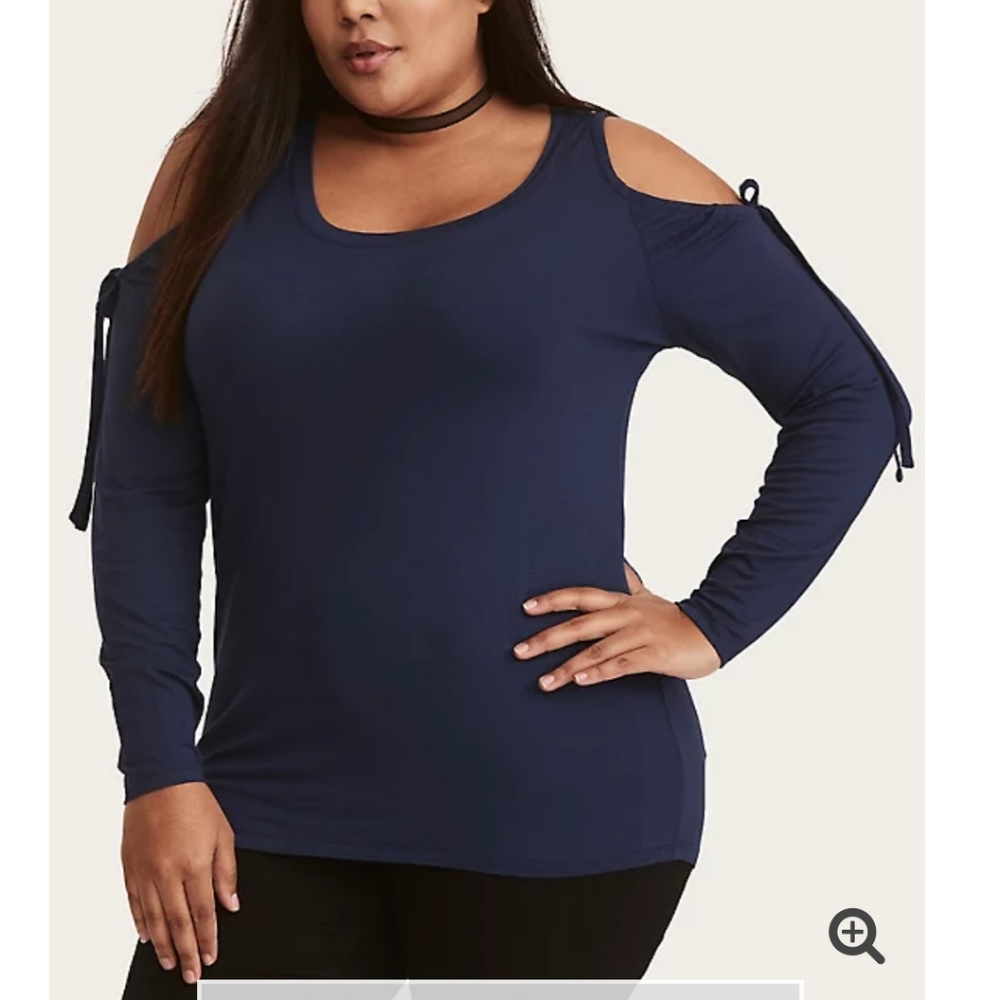 Torrid cold shoulder top